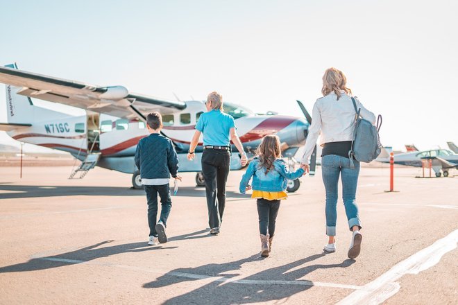 Top Solo Travel Tips for Safe and Fun Trips in 2025